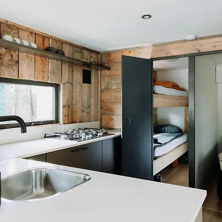 Tiny Mae Op De Veluwe *