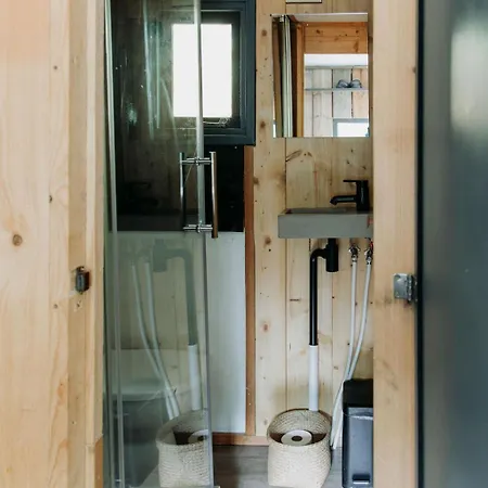 Chalet Tiny Mae Op De Veluwe Putten